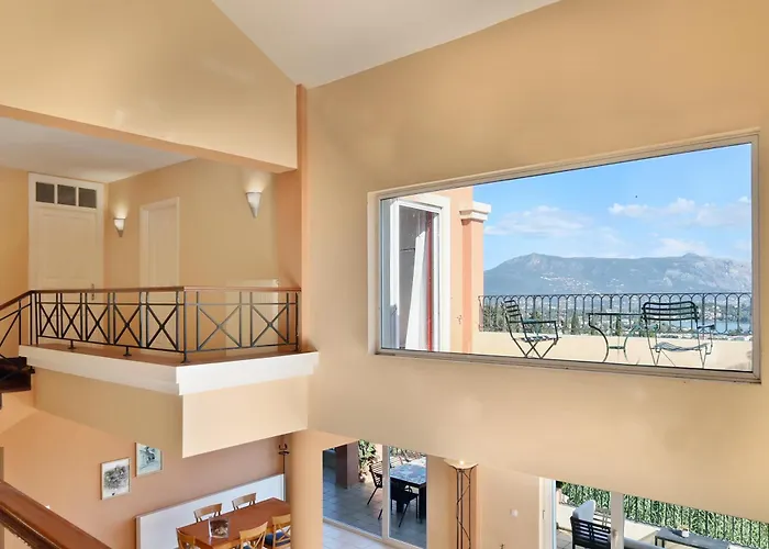 Casa T With Landscape Views *