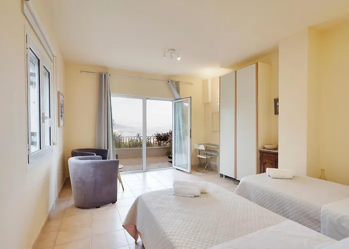 Casa T With Landscape Views * Контокали