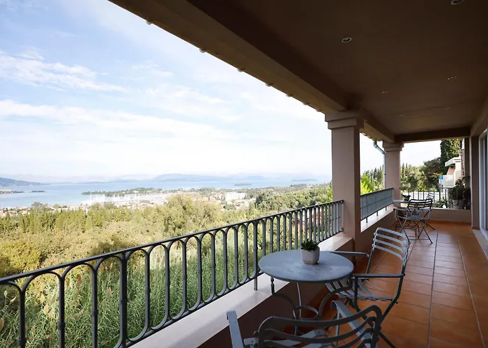 Casa T With Landscape Views Вилла